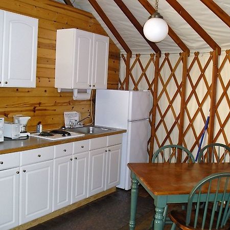 Yosemite Lakes Rv Resort Harden Flat エクステリア 写真
